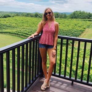 Meet your Posher, Samantha